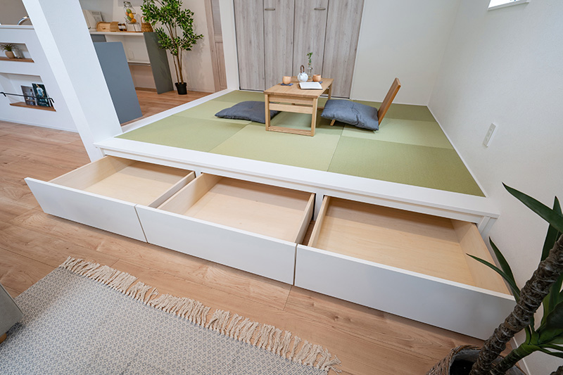 小上がりの畳スペース